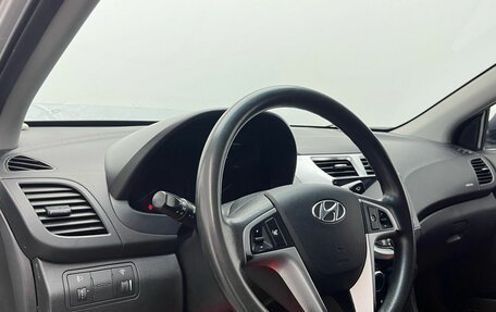 Hyundai Solaris II рестайлинг, 2013 год, 705 000 рублей, 18 фотография