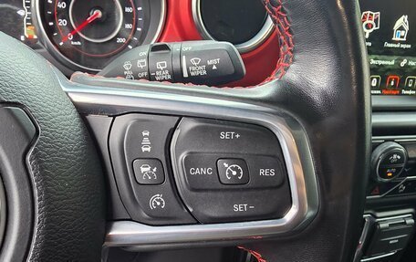 Jeep Wrangler, 2022 год, 4 999 000 рублей, 14 фотография