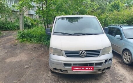 Volkswagen Transporter T5 рестайлинг, 2004 год, 500 000 рублей, 2 фотография