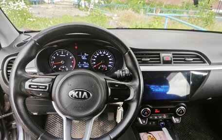 KIA Rio IV, 2018 год, 1 300 000 рублей, 5 фотография