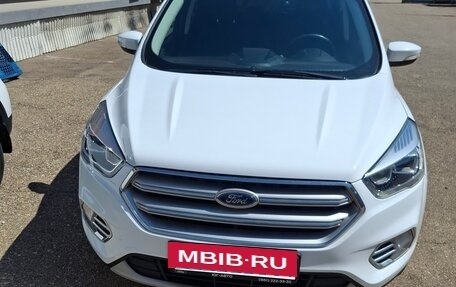 Ford Kuga III, 2017 год, 2 000 000 рублей, 2 фотография