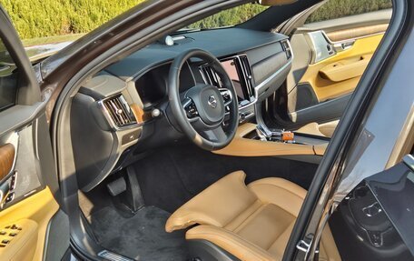 Volvo S90 II рестайлинг, 2024 год, 4 980 000 рублей, 6 фотография