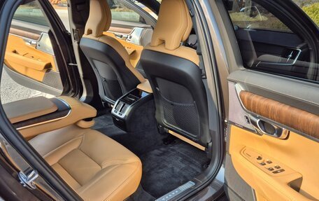 Volvo S90 II рестайлинг, 2024 год, 4 980 000 рублей, 16 фотография