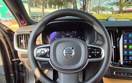 Volvo S90 II рестайлинг, 2024 год, 4 980 000 рублей, 13 фотография