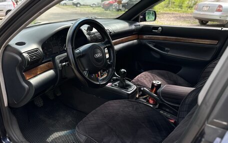 Audi A4, 1998 год, 380 000 рублей, 10 фотография
