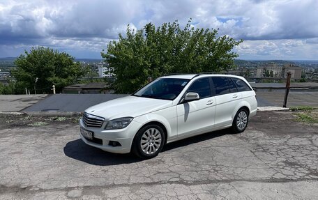 Mercedes-Benz C-Класс, 2008 год, 1 030 000 рублей, 2 фотография