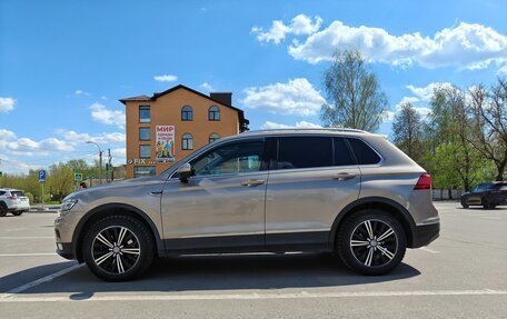 Volkswagen Tiguan II, 2017 год, 2 450 000 рублей, 4 фотография