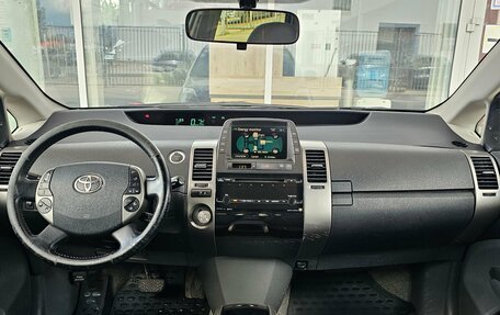 Toyota Prius, 2008 год, 749 000 рублей, 7 фотография