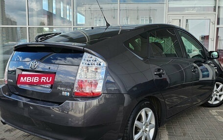 Toyota Prius, 2008 год, 749 000 рублей, 2 фотография