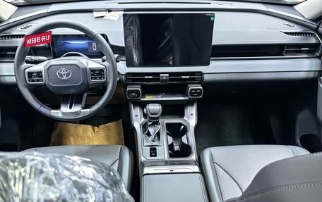 Toyota RAV4, 2026 год, 3 657 778 рублей, 11 фотография