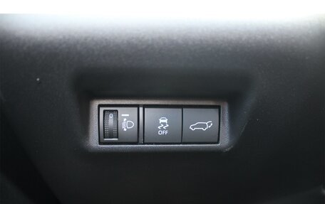 Toyota RAV4, 2026 год, 4 550 000 рублей, 27 фотография