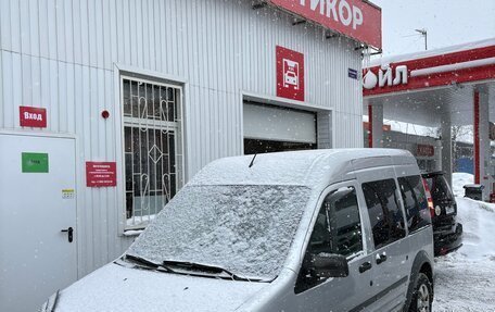 Ford Tourneo Connect I, 2011 год, 600 000 рублей, 2 фотография