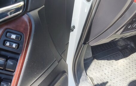 Toyota Land Cruiser Prado 150 рестайлинг 2, 2015 год, 3 390 000 рублей, 25 фотография