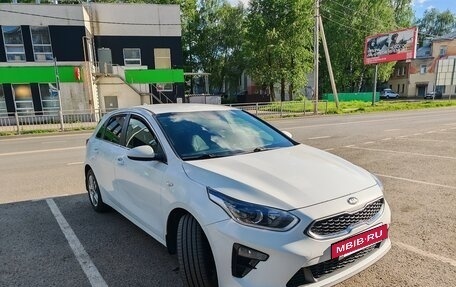 KIA cee'd III, 2018 год, 1 230 000 рублей, 2 фотография