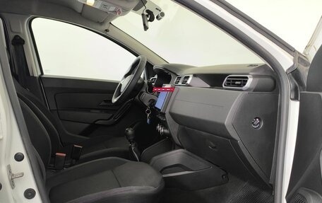 Renault Duster, 2022 год, 1 683 000 рублей, 10 фотография
