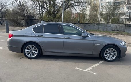 BMW 5 серия, 2012 год, 1 800 000 рублей, 5 фотография