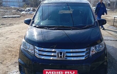 Honda Freed I, 2011 год, 925 000 рублей, 12 фотография