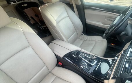BMW 5 серия, 2012 год, 1 800 000 рублей, 13 фотография