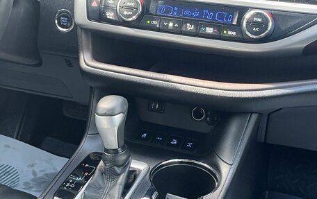 Toyota Highlander III, 2014 год, 3 160 000 рублей, 14 фотография