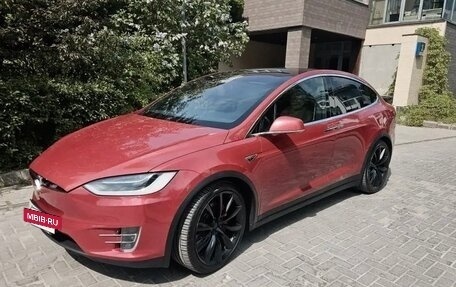 Tesla Model X I, 2016 год, 3 300 000 рублей, 2 фотография