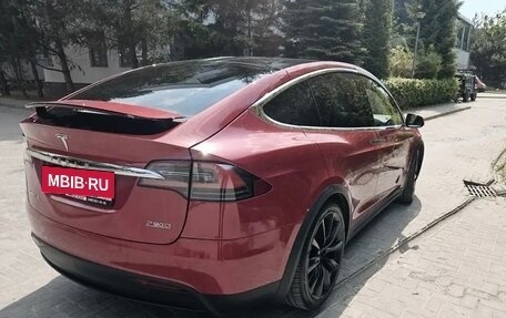 Tesla Model X I, 2016 год, 3 300 000 рублей, 15 фотография