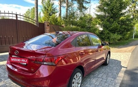 Hyundai Solaris II рестайлинг, 2018 год, 1 100 000 рублей, 3 фотография