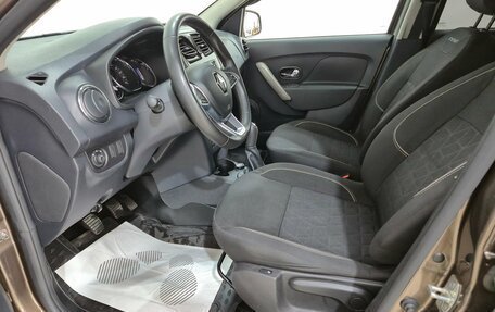 Renault Logan II, 2019 год, 1 300 000 рублей, 12 фотография