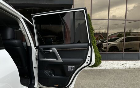 Toyota Land Cruiser 200, 2012 год, 4 498 000 рублей, 28 фотография