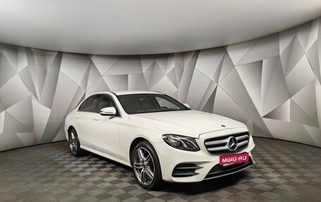 Mercedes-Benz E-Класс, 2019 год, 3 650 000 рублей, 3 фотография