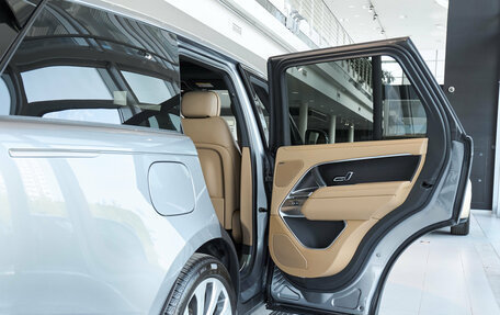 Land Rover Range Rover IV рестайлинг, 2026 год, 20 850 000 рублей, 24 фотография