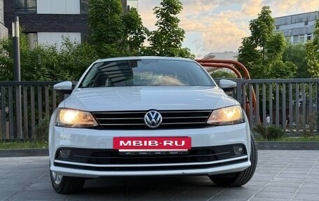 Volkswagen Jetta VI, 2016 год, 1 790 000 рублей, 2 фотография