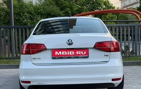 Volkswagen Jetta VI, 2016 год, 1 790 000 рублей, 3 фотография