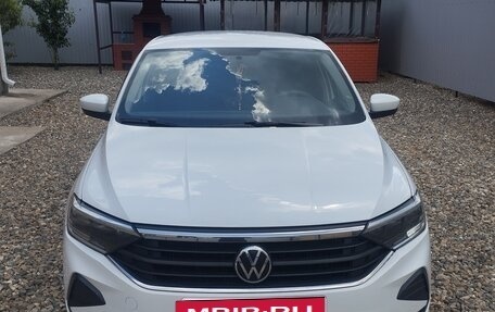 Volkswagen Polo VI (EU Market), 2021 год, 1 410 000 рублей, 2 фотография