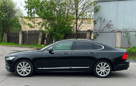 Volvo S90 II рестайлинг, 2019 год, 3 700 000 рублей, 8 фотография