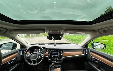 Volvo S90 II рестайлинг, 2019 год, 3 700 000 рублей, 21 фотография
