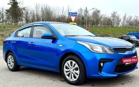 KIA Rio IV, 2019 год, 1 370 000 рублей, 2 фотография