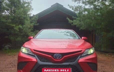 Toyota Camry, 2019 год, 2 450 000 рублей, 9 фотография