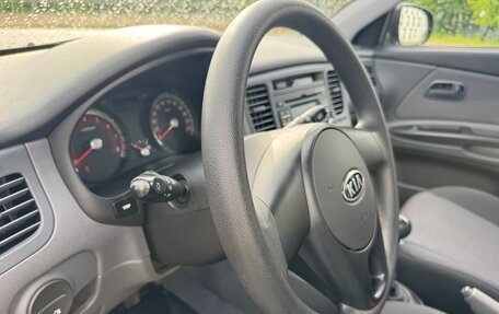 KIA Rio II, 2010 год, 885 000 рублей, 15 фотография