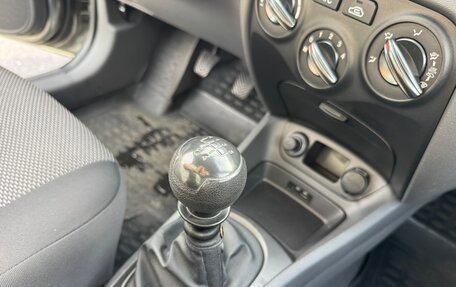 KIA Rio II, 2010 год, 885 000 рублей, 19 фотография