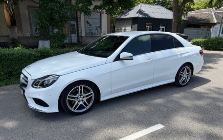 Mercedes-Benz E-Класс, 2013 год, 2 450 000 рублей, 2 фотография
