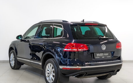 Volkswagen Touareg III, 2015 год, 2 795 000 рублей, 7 фотография