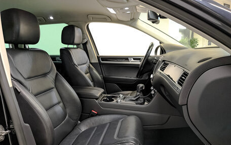 Volkswagen Touareg III, 2015 год, 2 795 000 рублей, 24 фотография