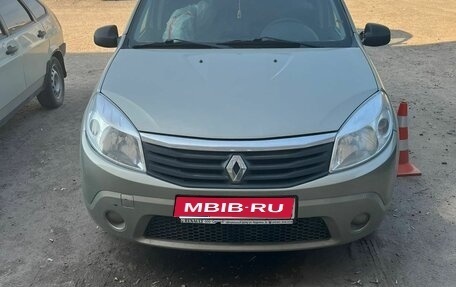 Renault Sandero I, 2013 год, 470 000 рублей, 1 фотография