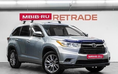 Toyota Highlander III, 2014 год, 2 990 000 рублей, 4 фотография