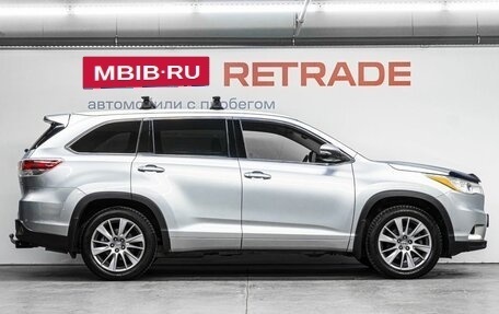Toyota Highlander III, 2014 год, 2 990 000 рублей, 5 фотография