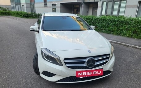 Mercedes-Benz A-Класс, 2014 год, 1 299 000 рублей, 3 фотография