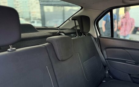 Renault Logan II, 2016 год, 759 000 рублей, 11 фотография