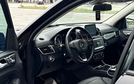 Mercedes-Benz GLE, 2016 год, 4 000 000 рублей, 13 фотография