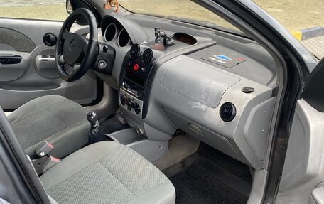 Chevrolet Aveo III, 2004 год, 239 000 рублей, 8 фотография