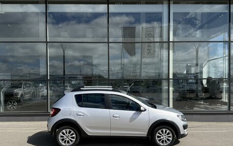 Renault Sandero II рестайлинг, 2017 год, 1 135 000 рублей, 7 фотография